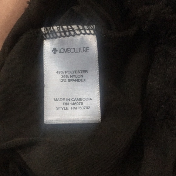 Raised Velvet Leotard - Picture 5 of 8